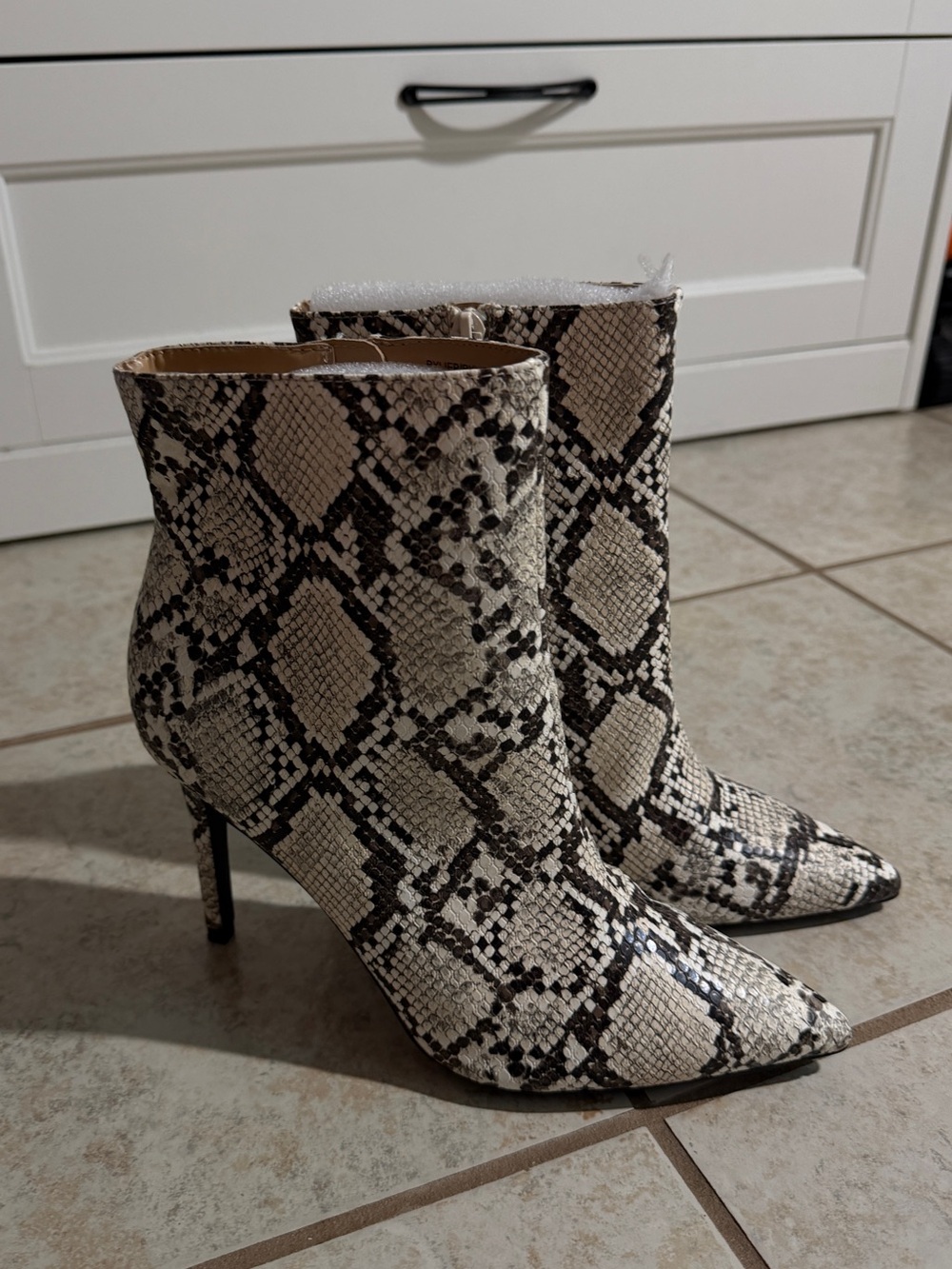 Thalia Sodi Black & White Snake-Print Pointed Toe Ankle Boots